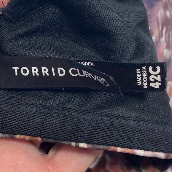 Torrid Perfect Curve Black Floral T-Shirt 42C Bra - Picture 4 of 7